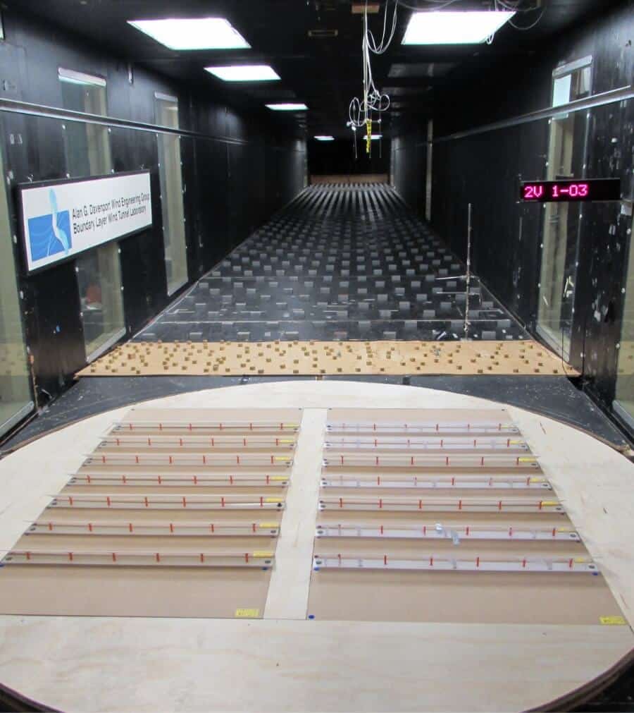 Aerodynamic test bench for solar tilt testing FACTIUN FIX®.